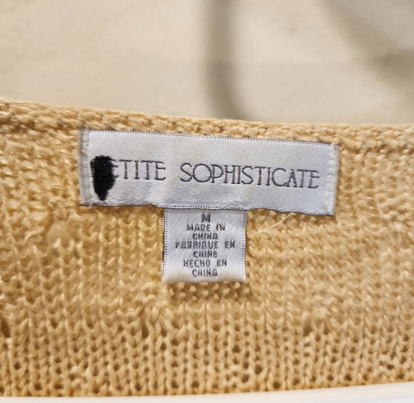 Petite Sophisticate Beige Knit V-Neck Sweater Size M - Picture 3 of 11